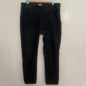 d/C JEANS Women Pullon Straight Leg Blue Jeans Plus Size 18